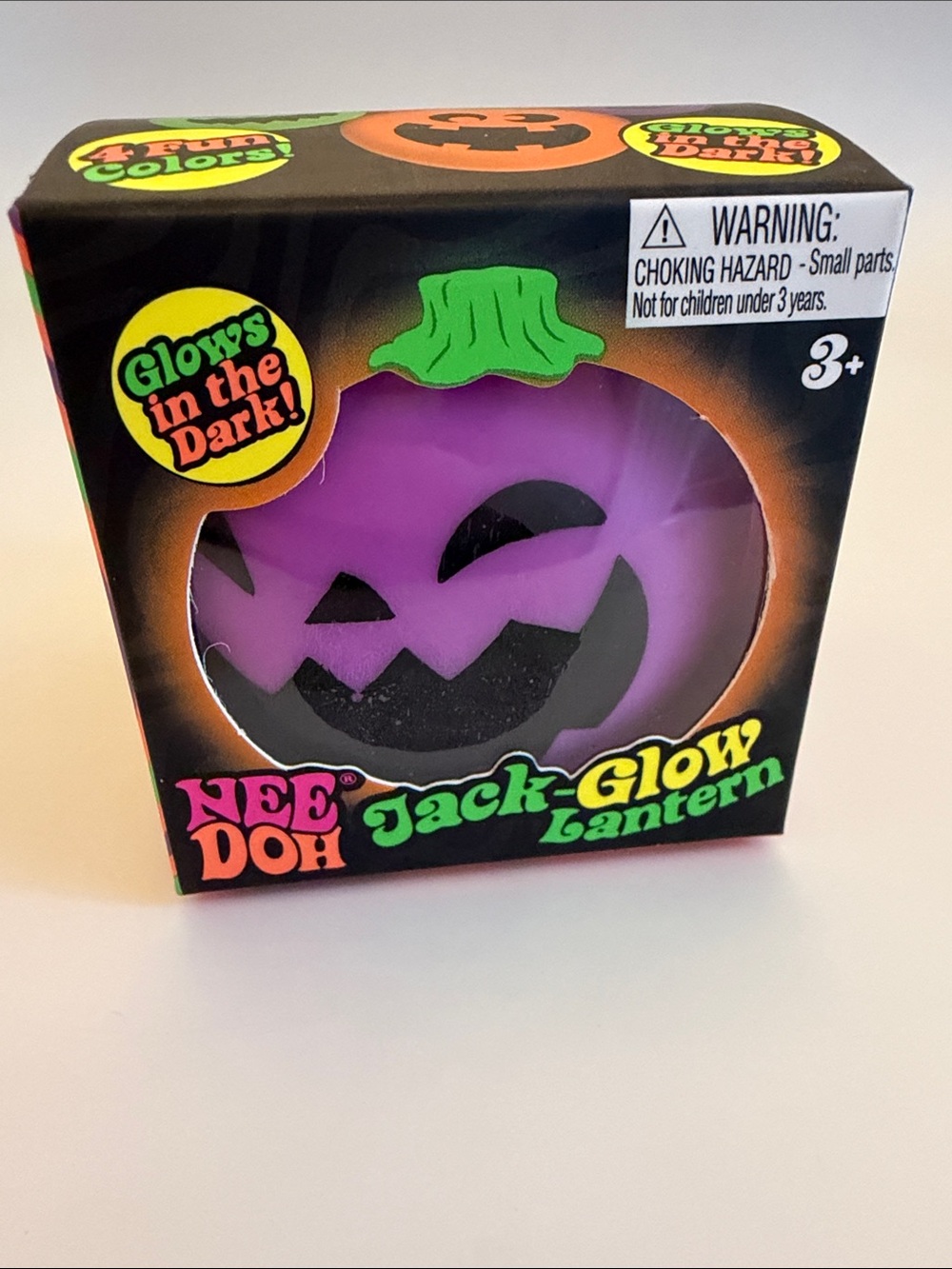 🎃 Jack-Glow Lantern Pumpkin Squishy Toy - Purple Needoh